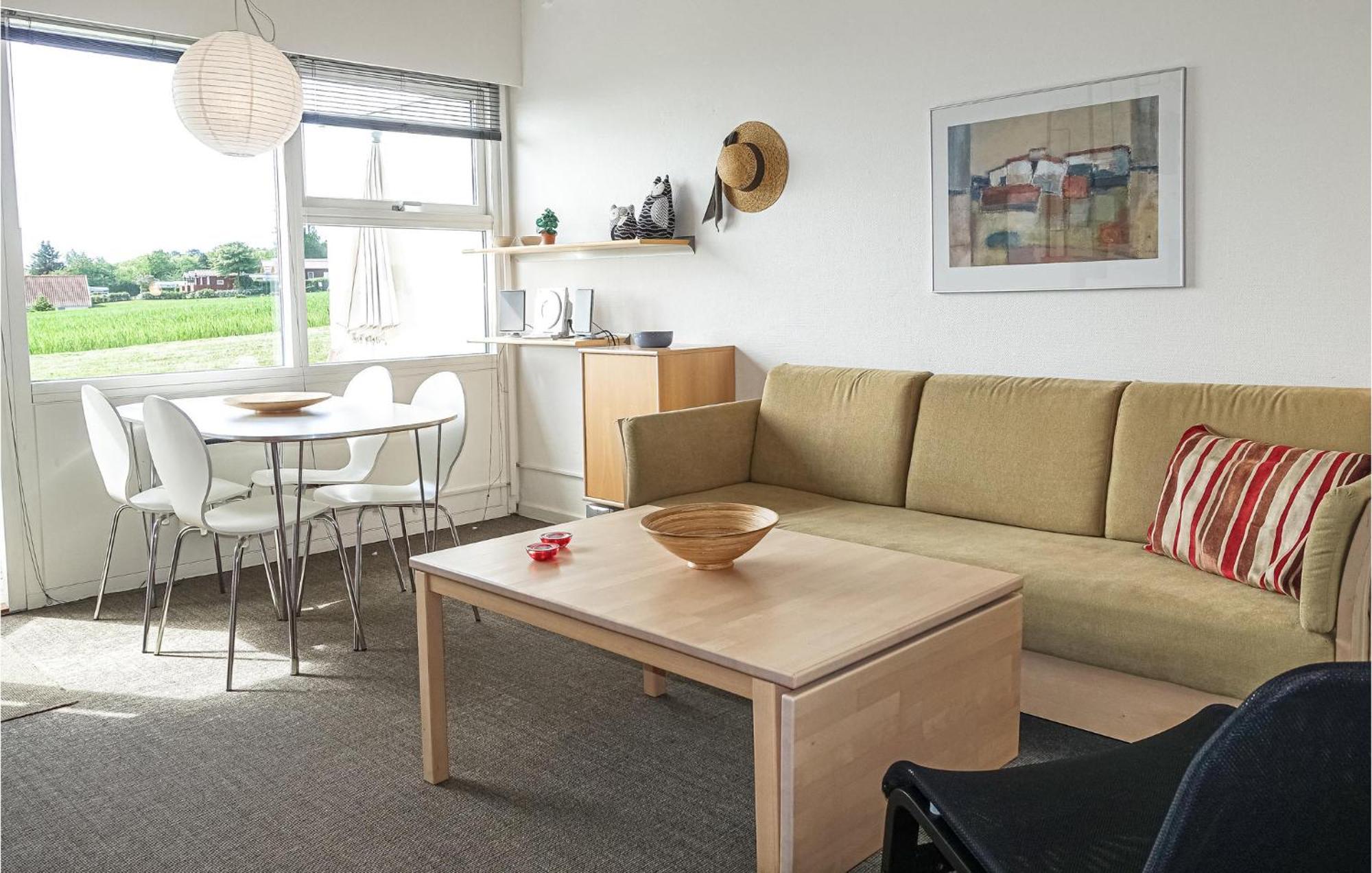 Nice Apartment In Allinge With House Sea View エクステリア 写真